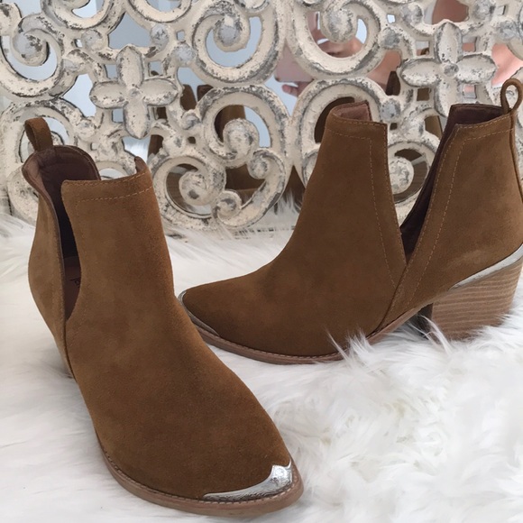 Jeffrey Campbell Shoes - GREAT COND JEFFREY CROMWELL CAMEL SIEDE SZ 9.5